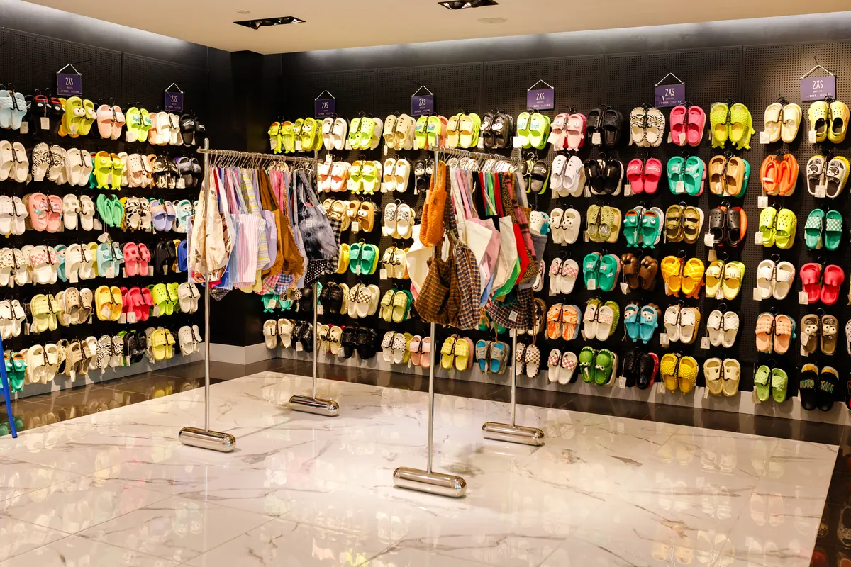 SlipSlide slipper wall